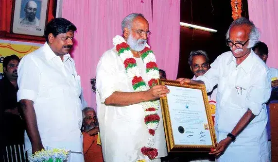 1) Doctorate Memento Handover